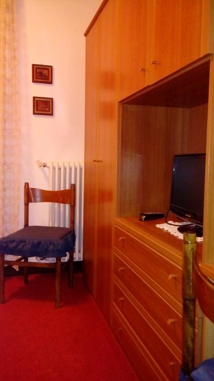 Albergo Martinet Вернанте Экстерьер фото
