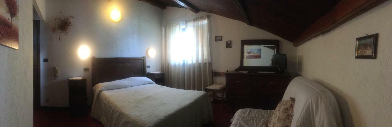 Albergo Martinet Вернанте Экстерьер фото